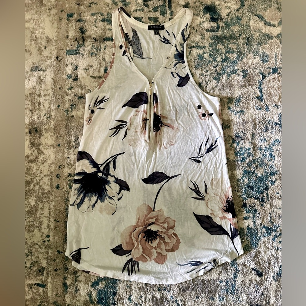 Dynamite Floral Zip Tank Top